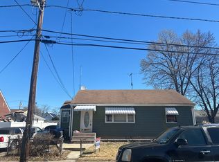 8 Beech St, Fords, NJ