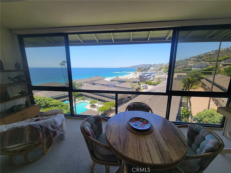 53 Blue Lagoon — Photo 12