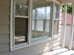 1718 Pierre St #1, Manhattan, KS 66502