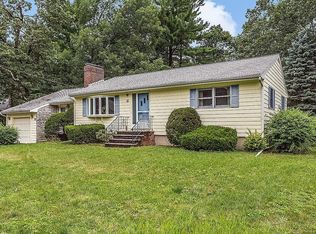 11 Fairmeadow Rd, Wilmington, MA 01887