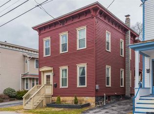 110 S Melcher St, Johnstown, NY 12095