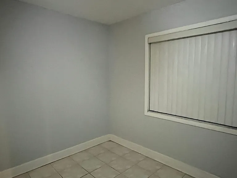 4520 Hampshire Rd — Photo 8