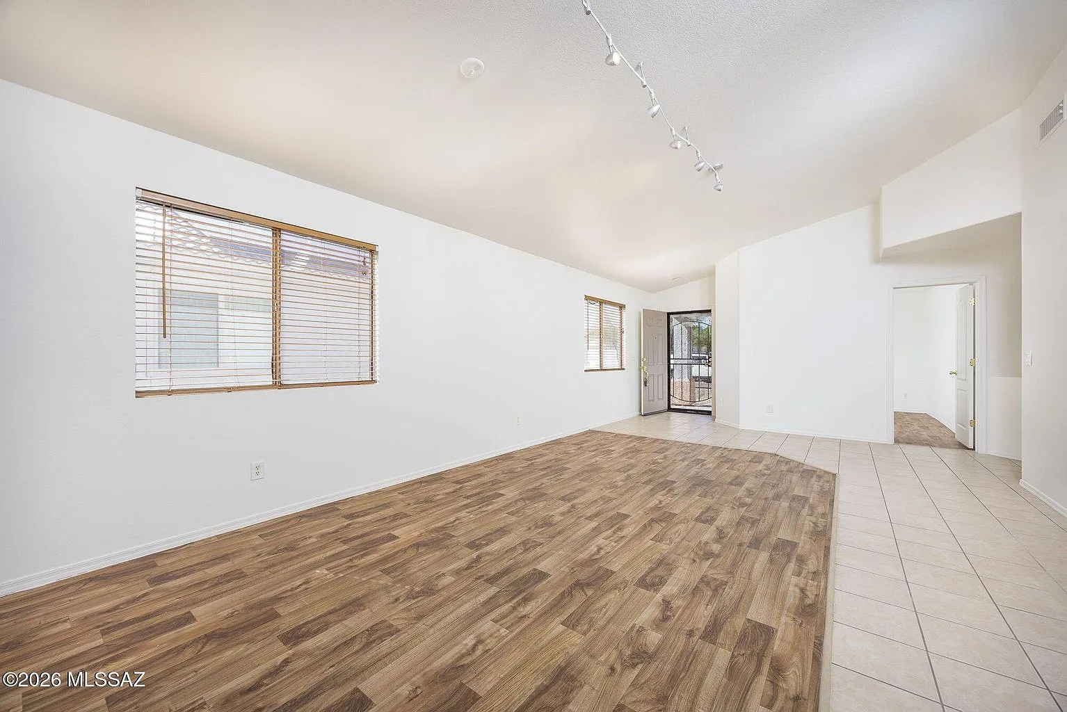 4 bed, 1642 sqft, $1,850 — Photo 3