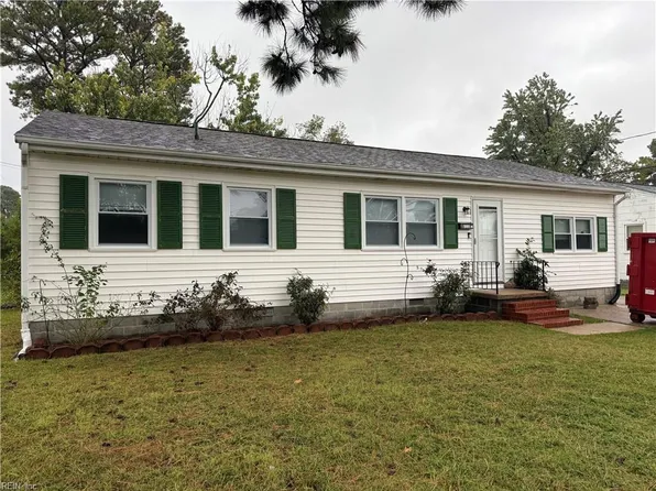 5001 Hazelwood Rd, Hampton, VA 23605