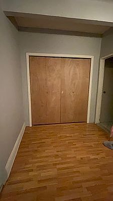 5th image of 2355 Crescent St #1