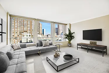 Rented by R New York