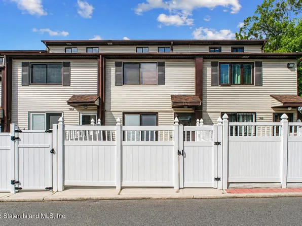 1962 Arthur Kill Rd, Staten Island, NY 10312