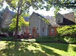 1381 Conway Rd, Lake Forest, IL 60045