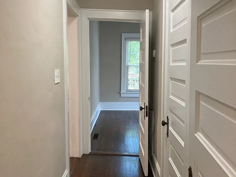 210 Lima Ave — Photo 9