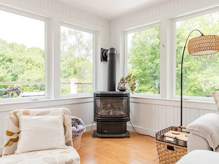 67 Lydon Ln E — Photo 16