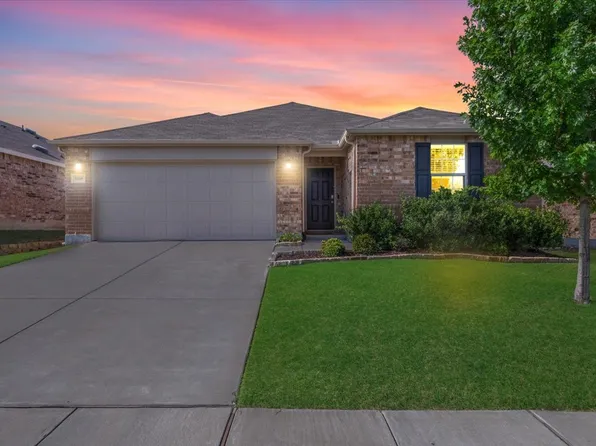 1416 Trace Dr, Aubrey, TX 76227