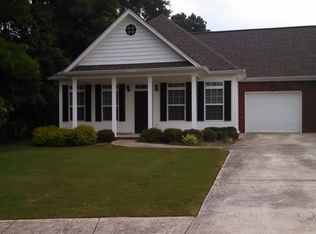 432 Heritage Dr, Chickamauga, GA 30707