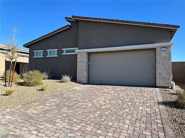 12488 Primrose Grove Ln — Photo 1