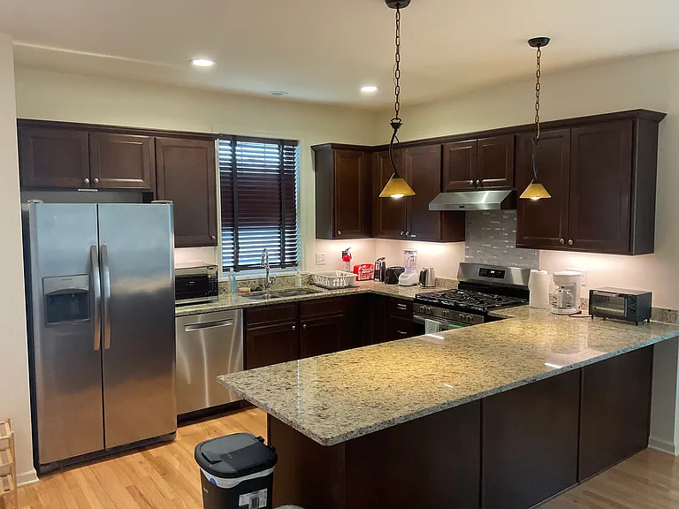 Shared furnished kitchen