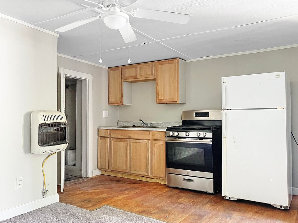 2nd image of 1940 Haynie Dr APT 3