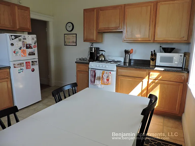 9 Egremont Rd #13 — Photo 4