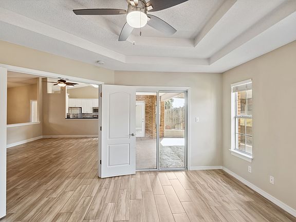 5th image of 456 Sandmore Shores Dr