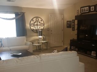 13695 Walker St, Armona, CA 93202