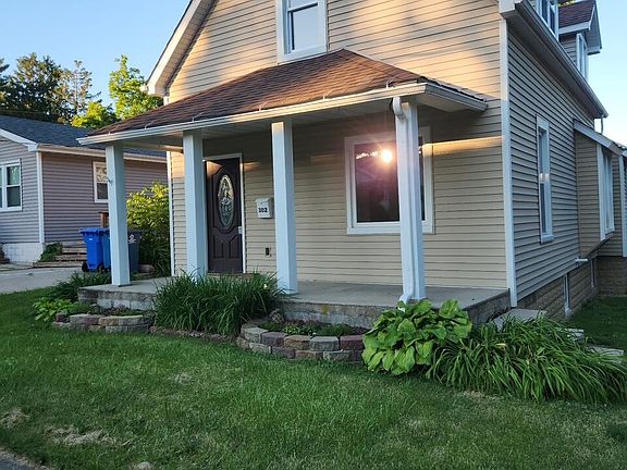 3rd image of 302 N West St