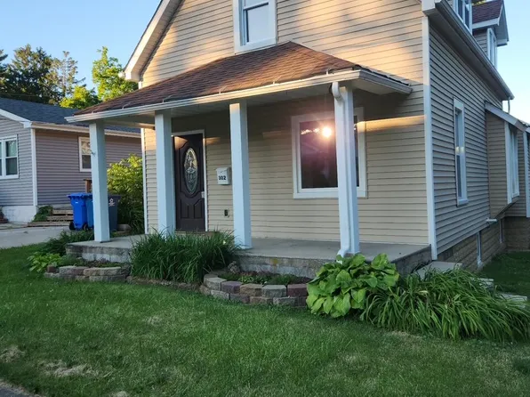 302 N West St, Crown Point, IN 46307