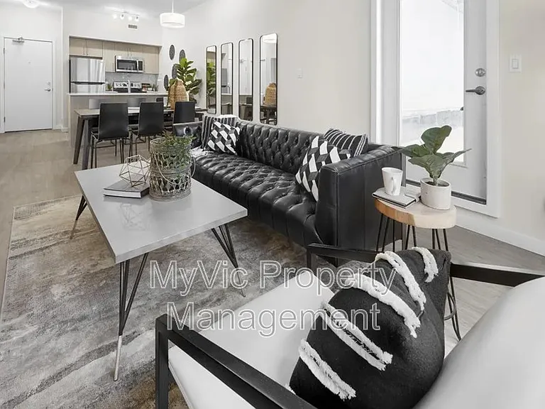 403 Belvedere Gate NW — Photo 6