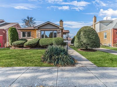 9716 S Harding Ave, Evergreen Park, IL, 60805