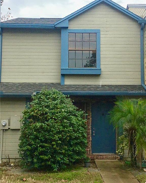 1st image of 2994 Embassy Ct