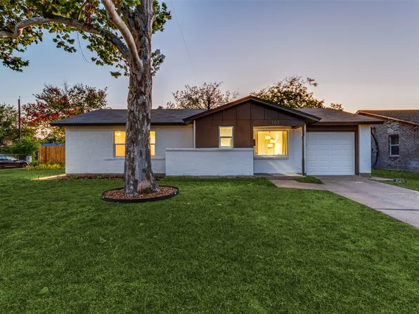 103 N Forest Crest Dr, Garland, TX 75042