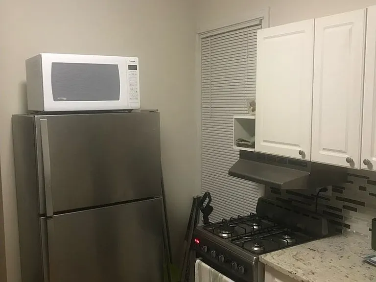 3143 N Southport Ave #1R — Photo 5