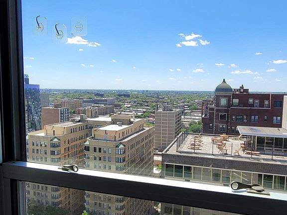 3rd image of 336 W Wellington Ave APT 2401