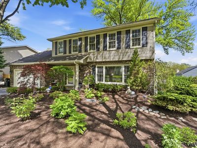 530 Olesen Dr, Naperville, IL, 60540