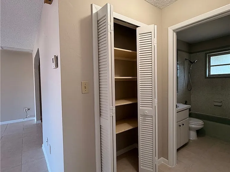18433 Iris Rd — Photo 11