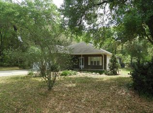 635 Pointview Rd, Keystone Heights, FL 32656