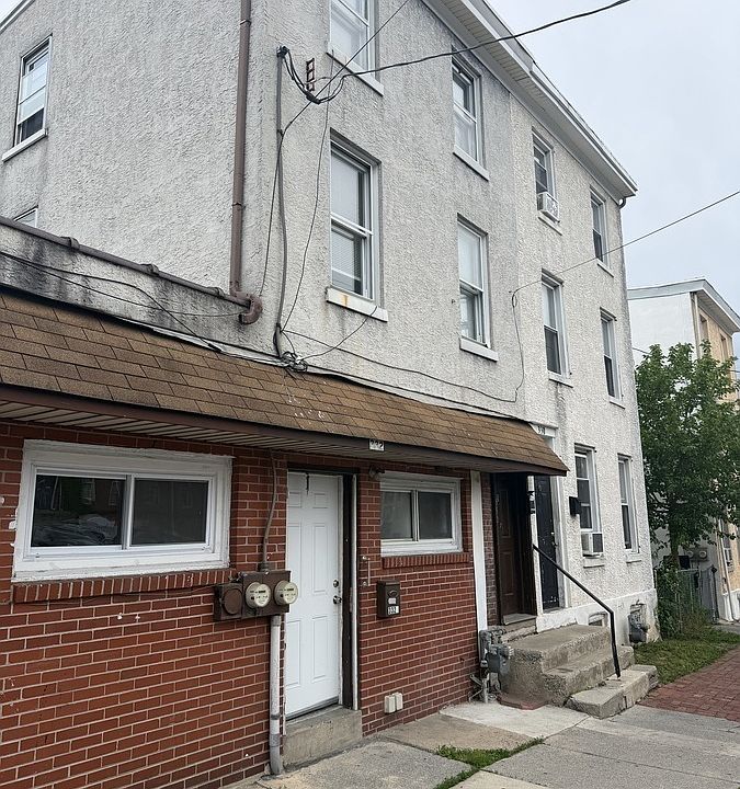 1st image of 332 Green St #2