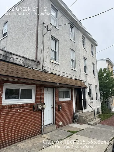 332 Green St Photo 1