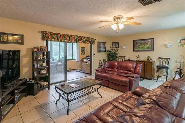 4141 Brentwood Park Cir — Photo 54