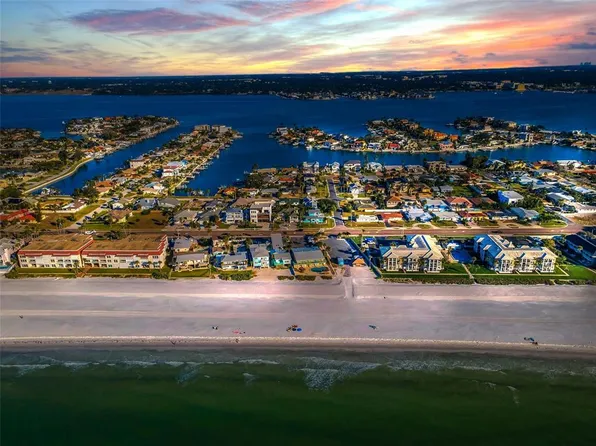 2700 Gulf Blvd APT W6, Belleair Beach, FL 33786