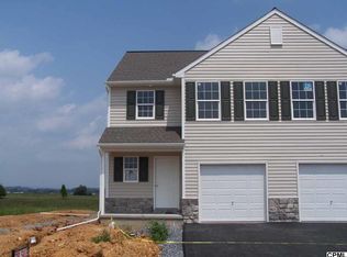 183 N Village Cir #U-0111, Palmyra, PA 17078