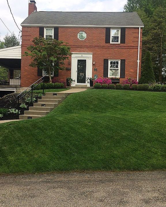 An awesome 2-story Colonial!