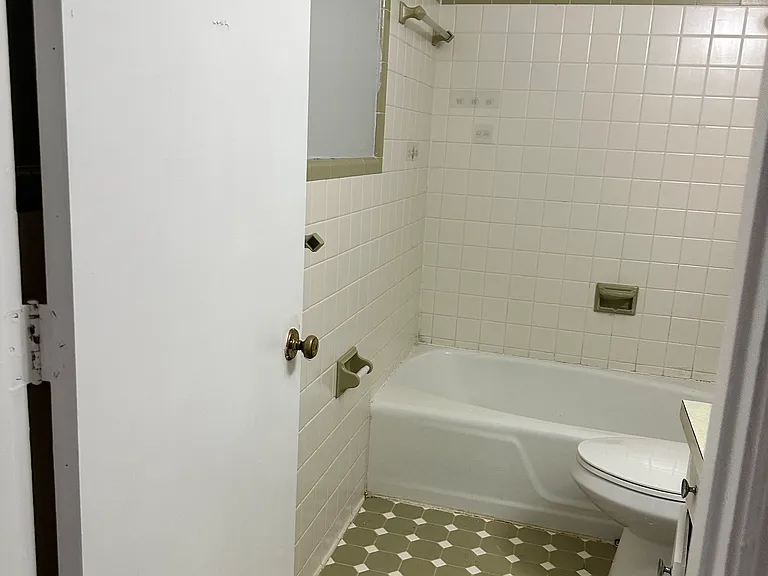 1687 Hill View Pl #1687 — Photo 14