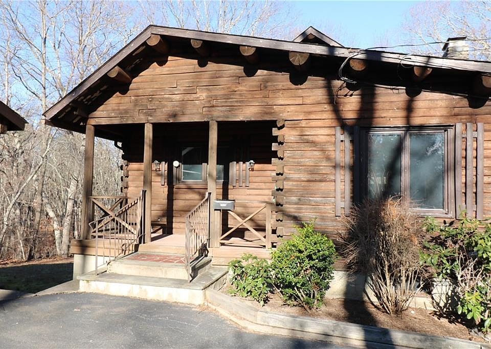 601 Gilbert Stuart Rd, Saunderstown, RI 02874 Zillow