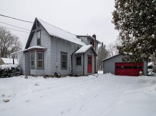 5 Pleasant St, Canton, NY 13617