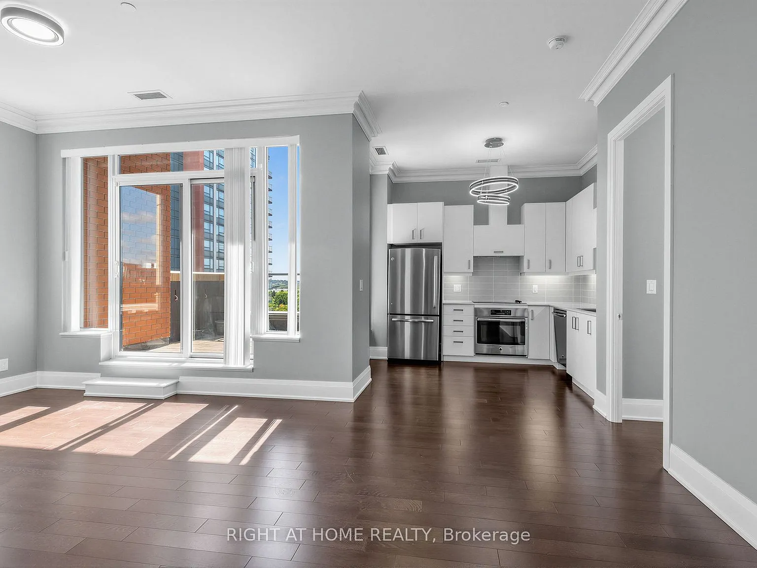 3 bed, $3,200 — Photo 4