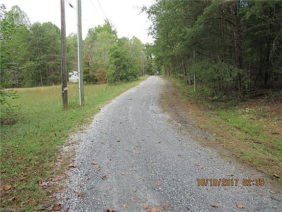 5th image of Blue Granite Dr