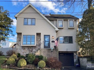 188 Woodside Ave, Hasbrouck Heights, NJ, 07604