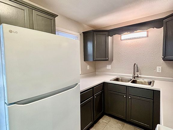 5th image of 206 Hosmer St