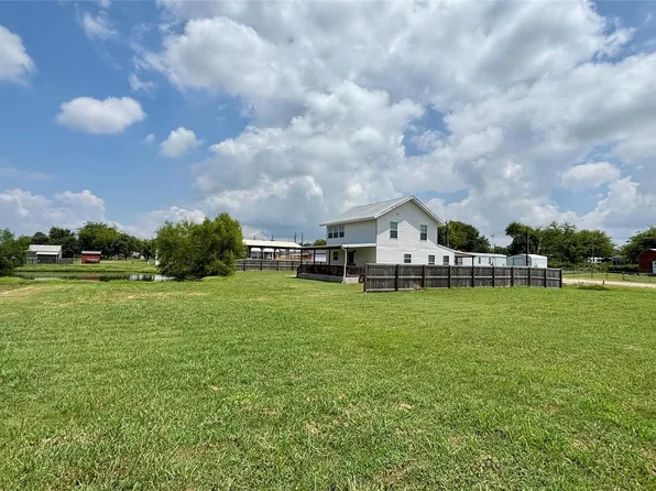 163 Whitedove Dr, Quitman, TX 75783