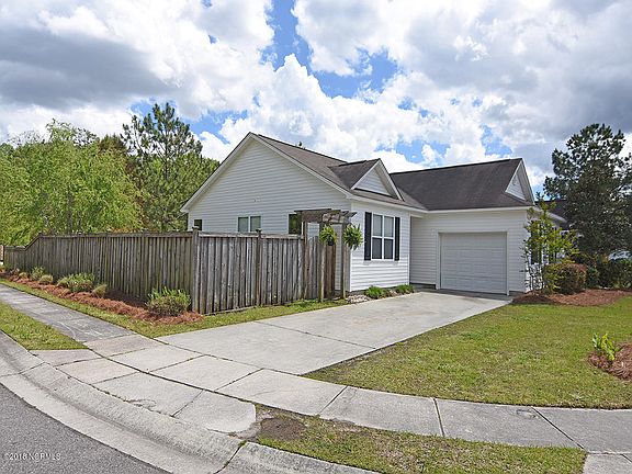 2nd image of 262 Coral Stone Court SE