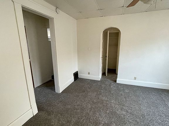 2nd image of 101 Glen Ave APT 1