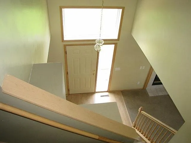 6844 Meadow Grass Ln S — Photo 7